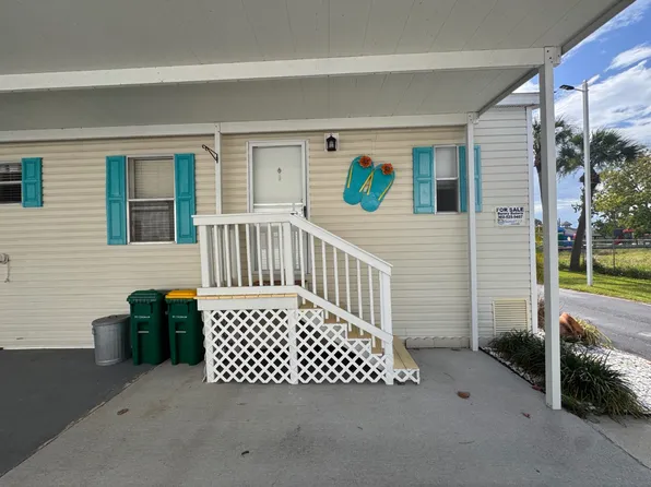 1613 Dock St, Merritt Island, FL 32952