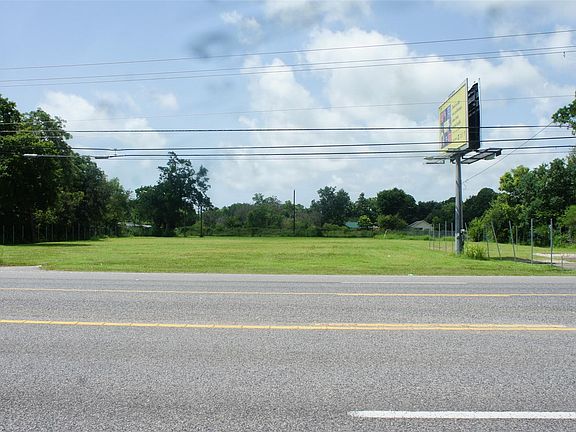 3rd image of 7115 Highway 6