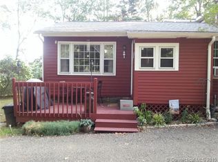 924 Shepard Ave, Hamden, CT 06514