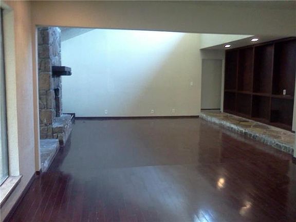 3rd image of 3205 S Adobe Dr