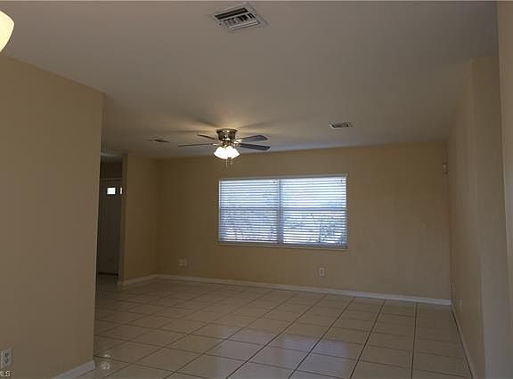 4th image of 27540 Baretta Dr