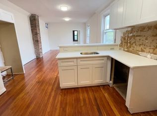 2037 Spring Garden St #3RR, Philadelphia, PA 19130