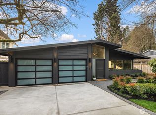 5409 NE 54th St, Seattle, WA 98105