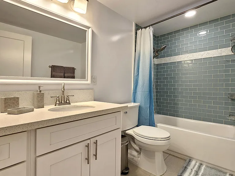 222 Liliuokalani Ave #1403 — Photo 18