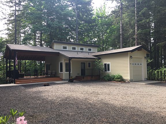 2nd image of 341 N Lake View Dr