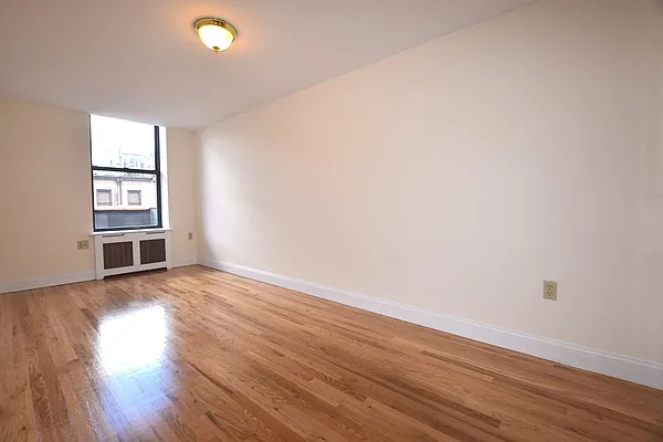Rented by Guidance Realty Corp. | media 6