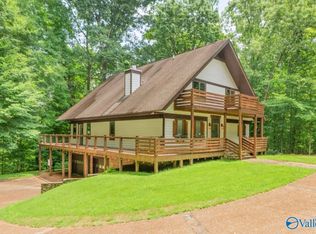 24406 Oak Dr, Elkmont, AL 35620