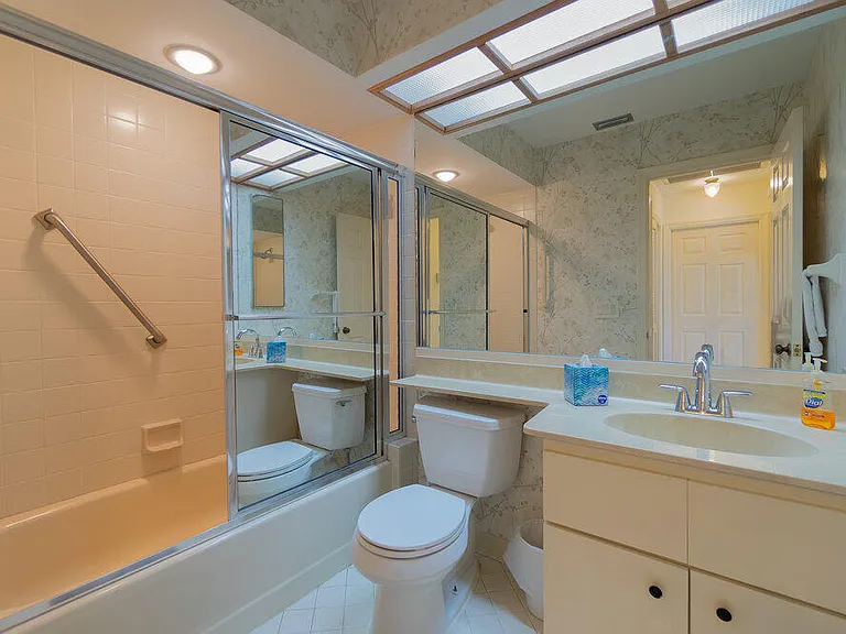 6672 S Pine Ct — Photo 16