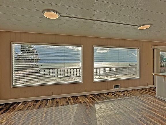 4th image of 112 Priest Point Dr NW