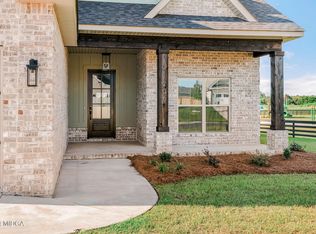 206 Old Hollow Way, Kathleen, GA 31047