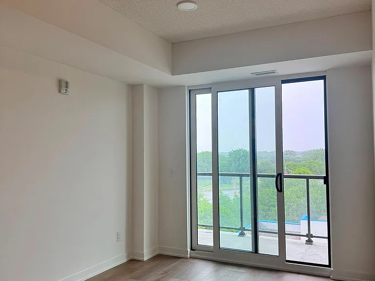 33 Erie Ave #711 — Photo 6
