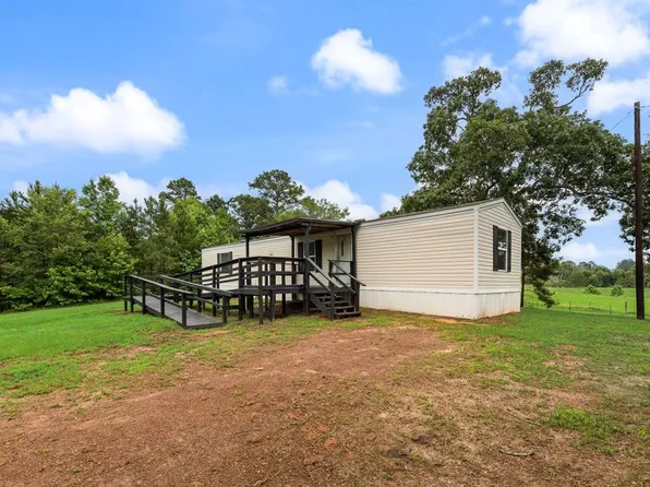 7642 County Road 474 W, Henderson, TX 75654