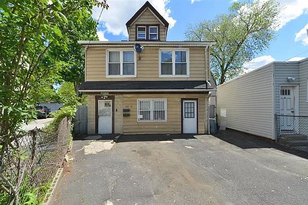 1st image of 107-17 Van Wyck Expy