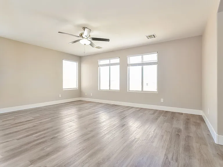 8052 Severn Valley St — Photo 10