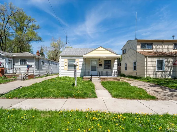 2346 Bloomfield St, Melvindale, MI 48122