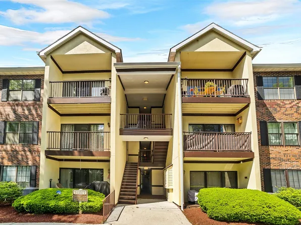 32 Huntington Circle (Building 19), Peekskill, NY 10566