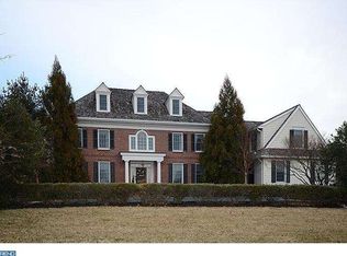 23 Harrison Dr, Newtown Square, PA 19073