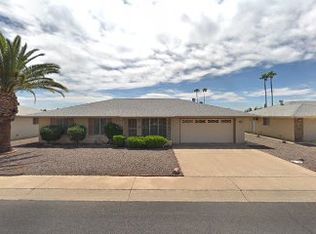 15617 N Nicklaus Ln, Sun City, AZ 85351