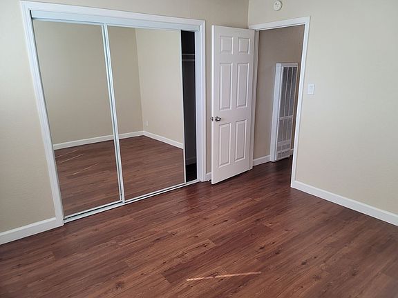 4th image of 33 Lodato Ave #8
