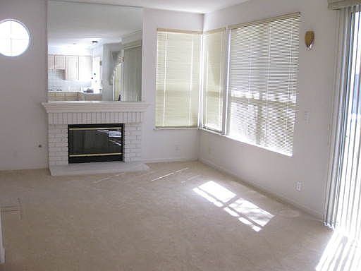 4th image of 3225 Via Del Mar