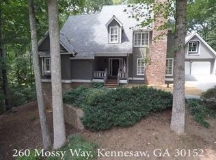 260 Mossy Way NW, Kennesaw, GA 30152