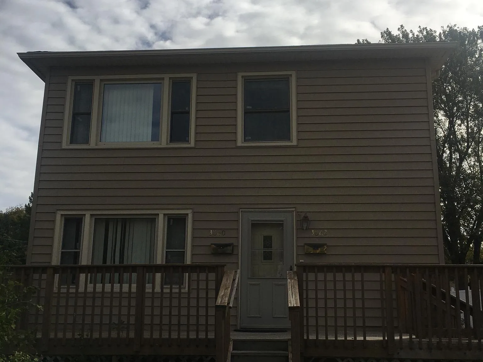 3862 S 48th St — Photo 3