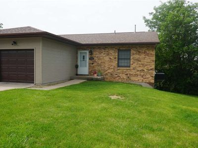 1295 Dolen Pl, Iowa City, IA, 52246