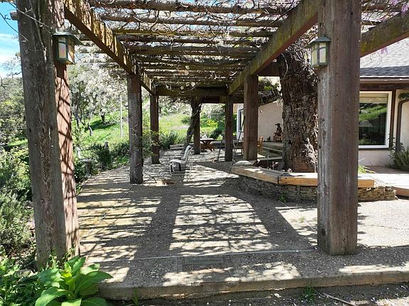 2nd image of 28843 Angel Mountain Rd