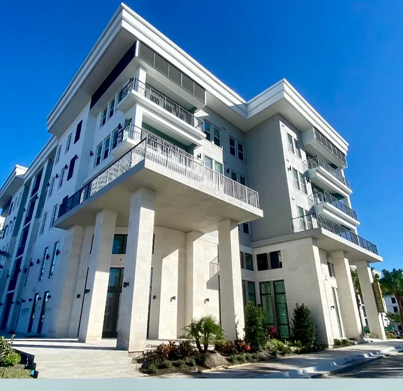 2 bed, 1145 sqft, $5,100 — Photo 1