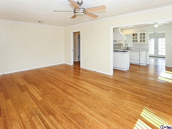 2nd image of 15749 Stare St