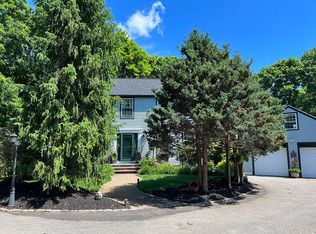 17 Rutledge St, West Roxbury, MA 02132