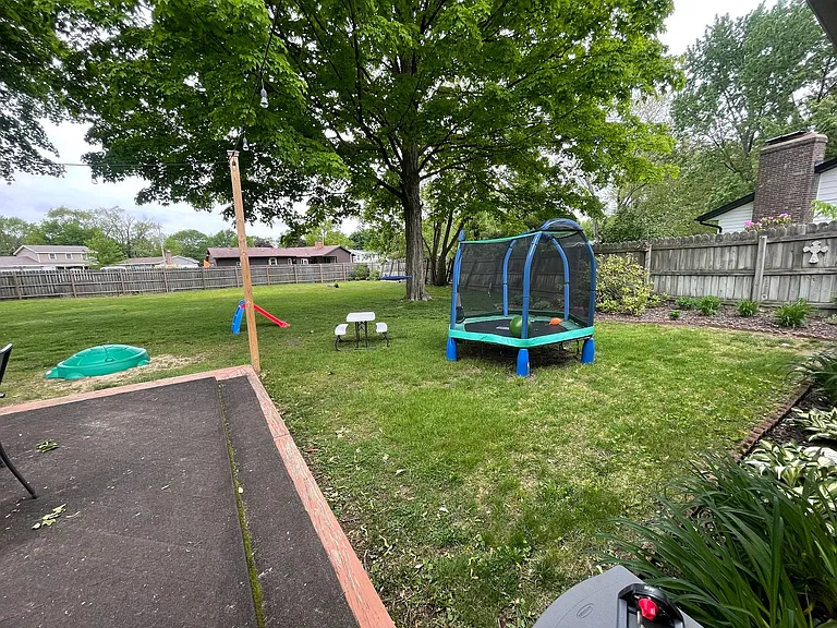 7865 Ridgewood Dr — Photo 27