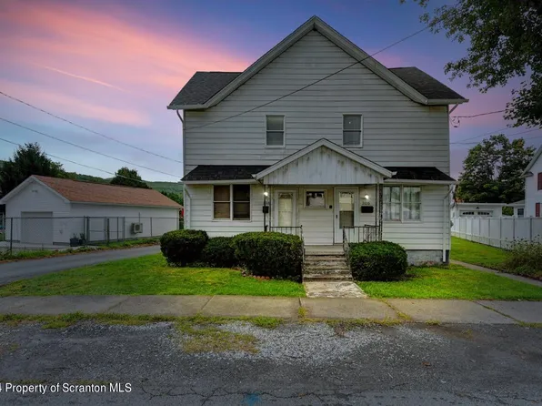 306-308 Gibson St, Jermyn, PA 18433