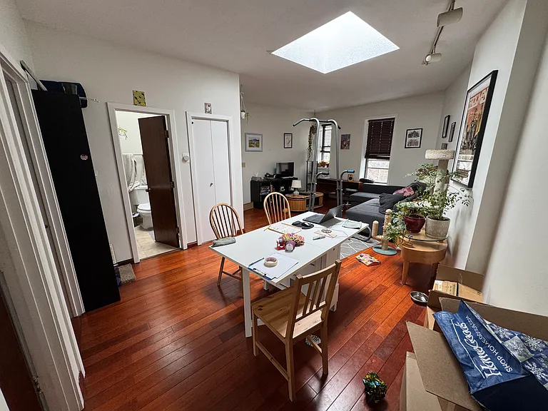 1013 State St #3 — Photo 23