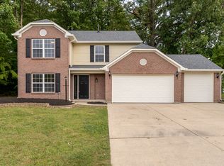 1905 Red Leaf Ct, Indianapolis, IN