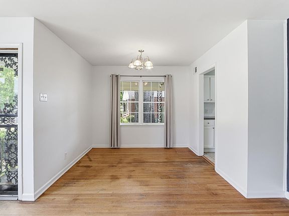 5th image of 4994 Durbin Ave