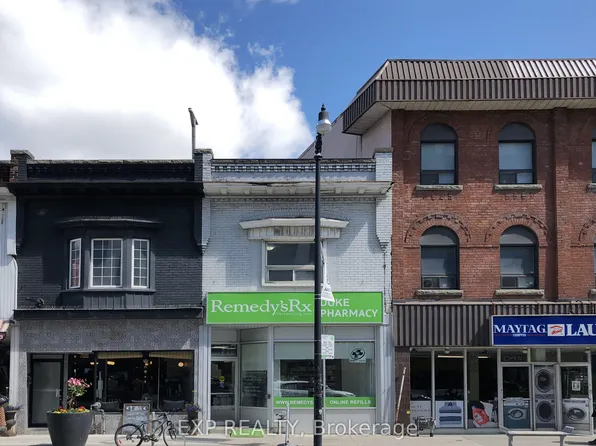 2798 Dundas St W, Toronto, ON M6P 1Y5