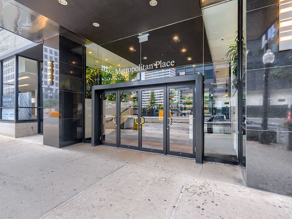 1st image of 130 S Canal St APT 419
