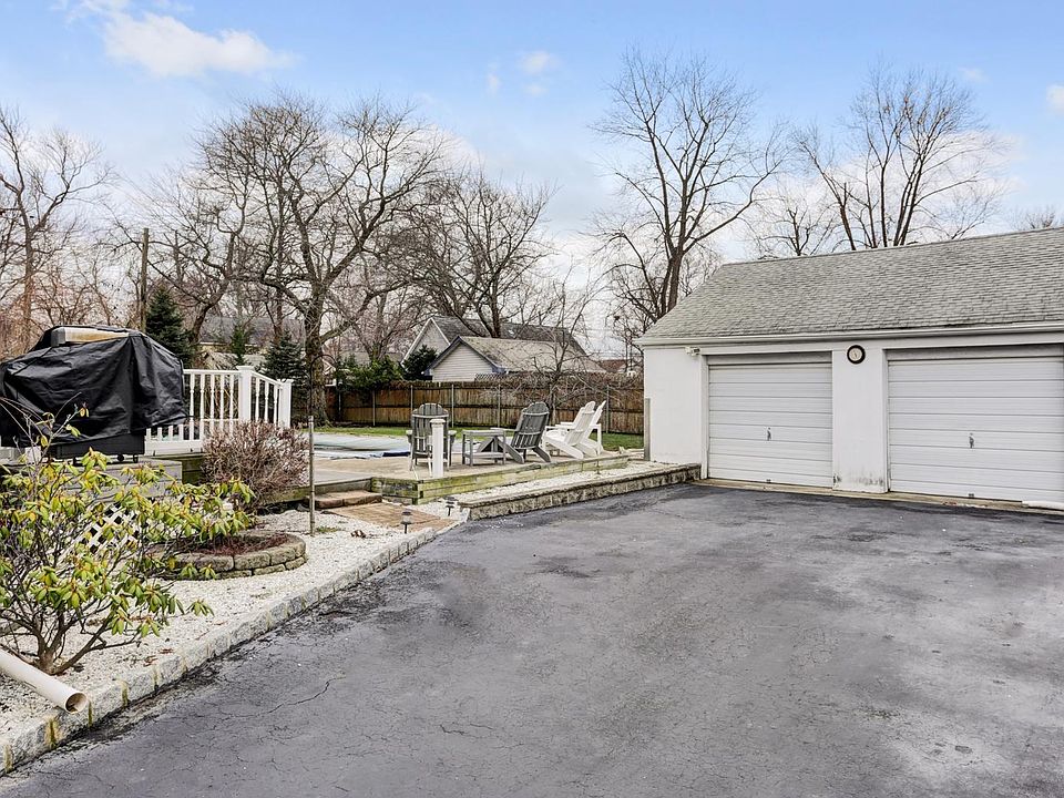 1st image of 115 Hudson Avenue