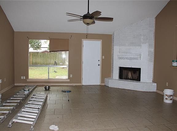 5th image of 2537 English Colony Dr