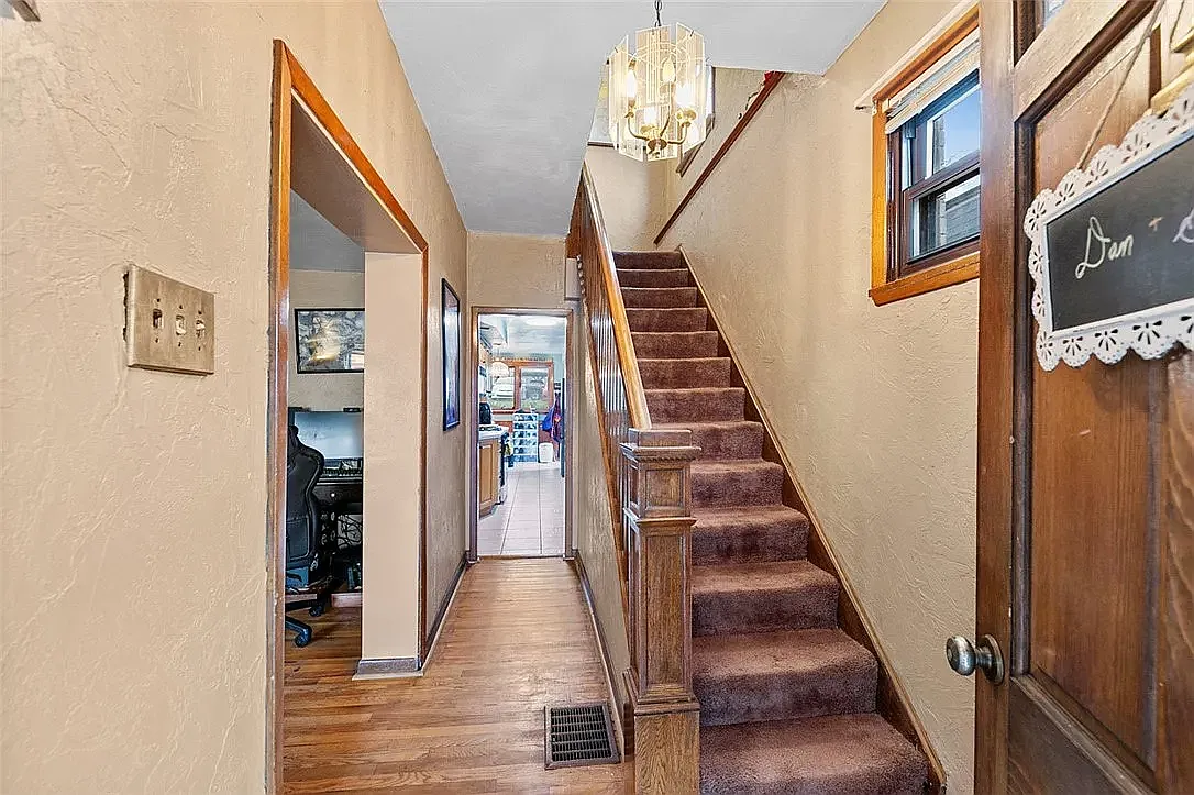 2 bed, 1.5 bath, 1440 sqft, $1,200 — Photo 4