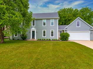 640 N Dries St, Saukville, WI 53080