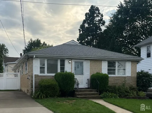 24 Exton St, South River, NJ 08882