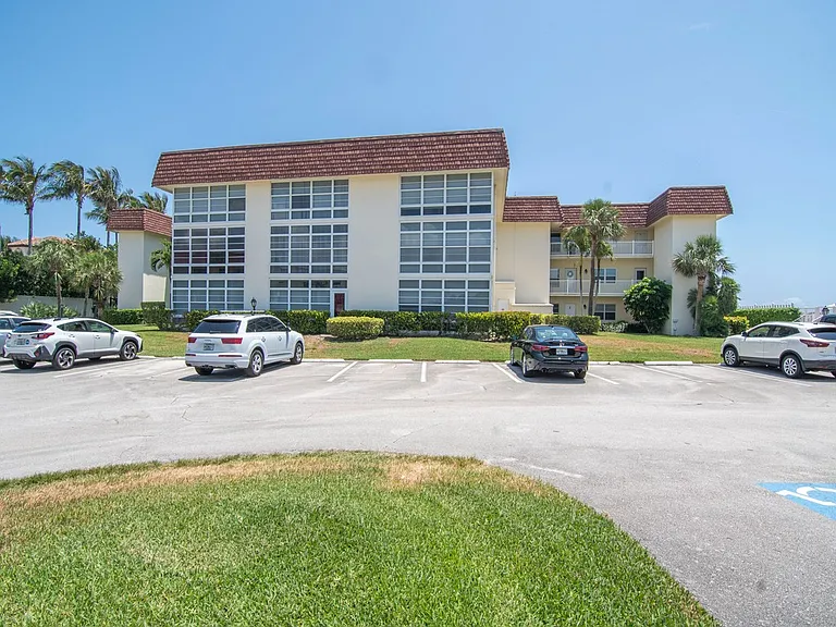 5400 Highway A1A #A19 — Photo 33