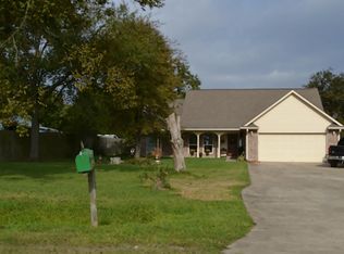 1320 Maley Rd, Cove, TX 77523
