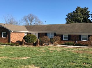 806 Hudson Rd, Greenville, SC 29615