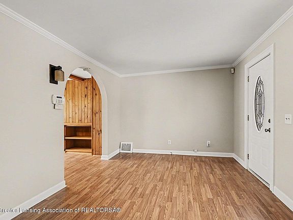 3rd image of 1311 Illinois Ave