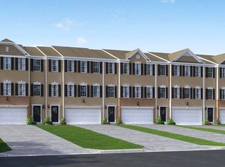 1261 Bedford Rd N, Irwin, PA 15642