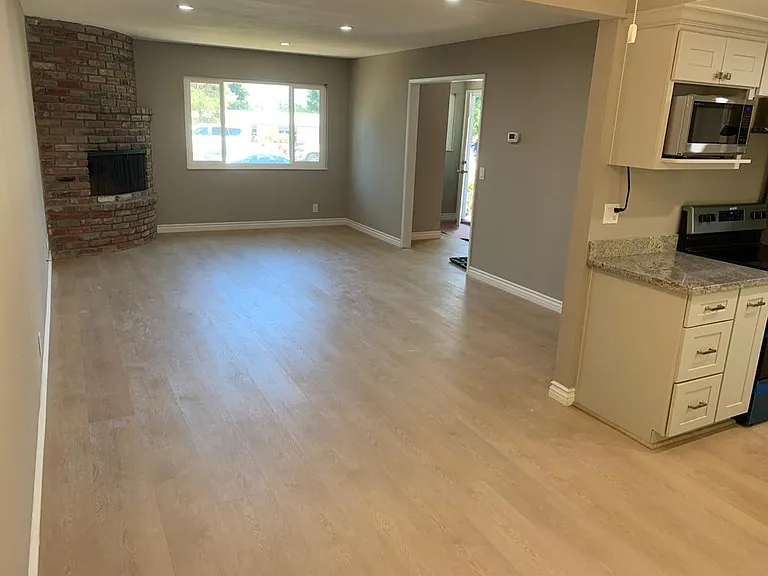 22606 Voss Ave #A — Photo 3