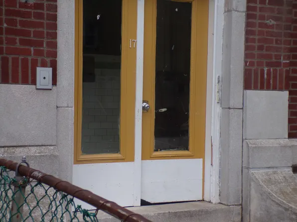 17 Bond Street, Hartford, CT 06114